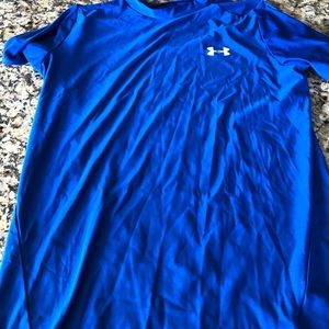 Under Armour heat gear, boys T-shirt